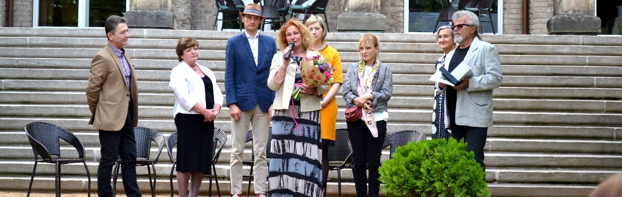 Cenu Ladislava Čerycha obdrželi manželé Ležovičovi Cenu Ladislava Čerycha obdrželi manželé Ležovičovi