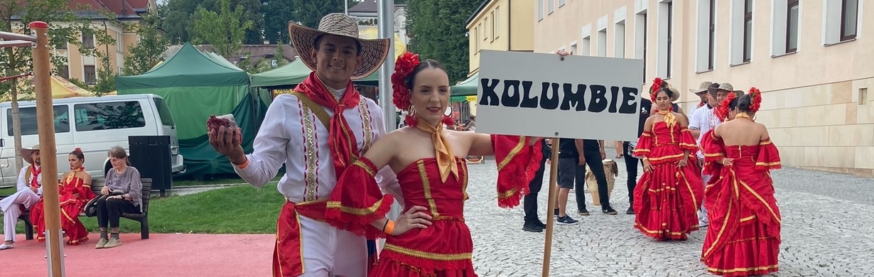 Kladské pomezí na Mezinárodním folklorním festivalu v Červeném Kostelci